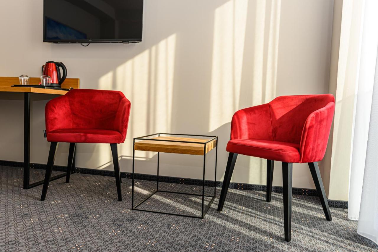 Hotel Dukat Gura Humorului Eksteriør billede